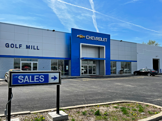Golf Mill Chevrolet Store Front in Niles, IL